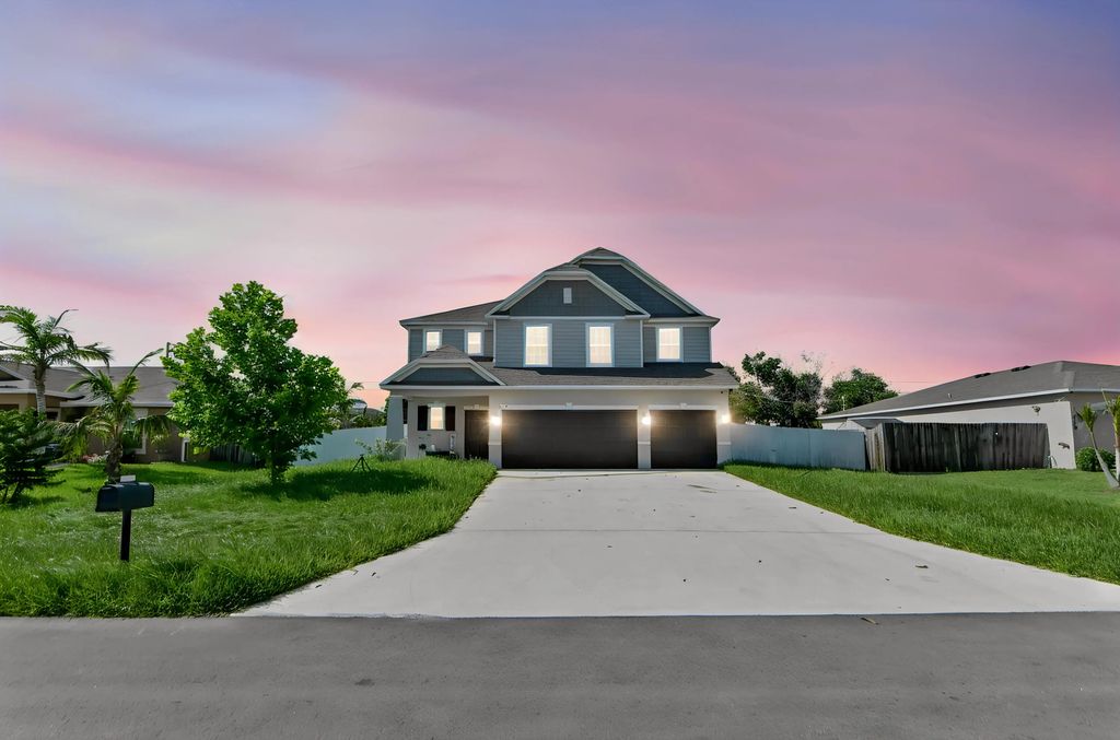 412 Sw Dailey Avenue, Port St. Lucie