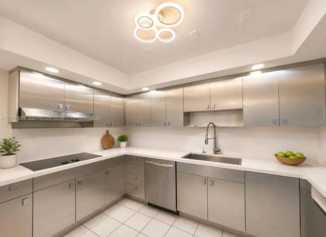 406 Saint Andrews Road #53, Hollywood