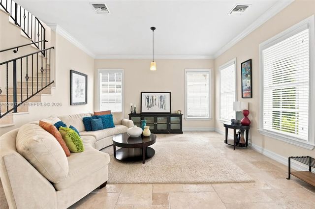 5 of 77 - 1419 Sw 21st Court, Fort Lauderdale, FL