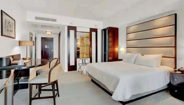 4391 Collins Avenue #1913, Miami Beach
