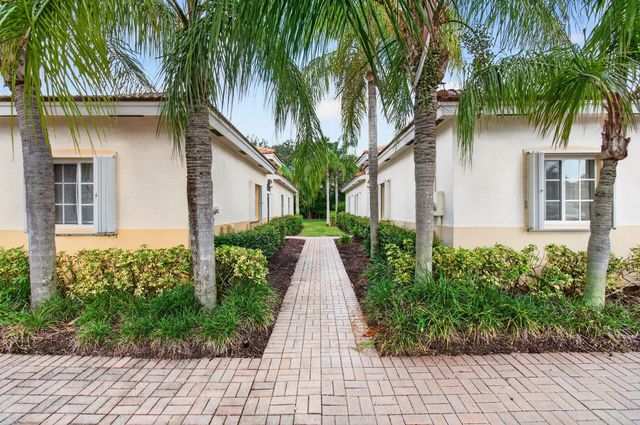 3 of 45 - 2323 Windjammer Way, West Palm Beach, FL