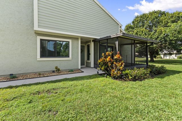 4 of 32 - 1431 Se Colchester Circle, Port St. Lucie, FL