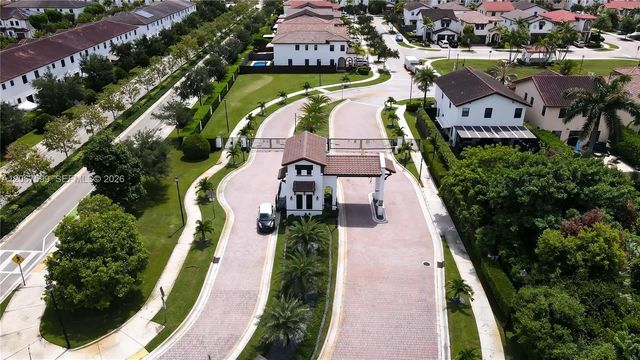 4 of 83 - 10235 Nw 87th Terrace, Doral, FL