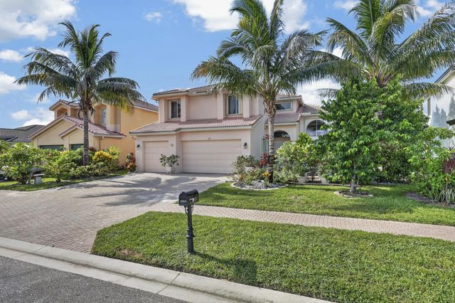 2 of 69 - 120 Isola Circle, Royal Palm Beach, FL