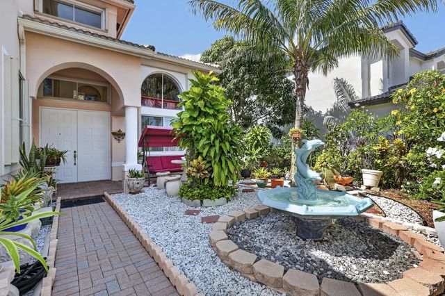 4 of 69 - 120 Isola Circle, Royal Palm Beach, FL