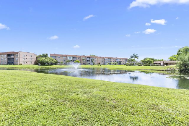 4 of 20 - 9861 Sunrise Lakes Boulevard #101, Sunrise, FL