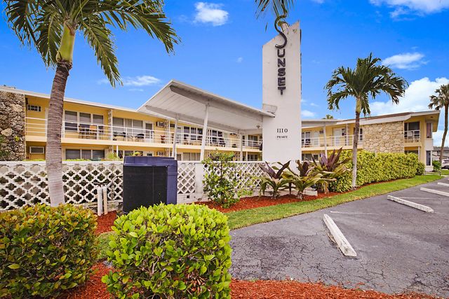 1110 N Riverside Drive #12b, Pompano Beach