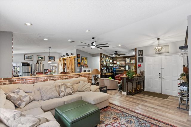 4 of 67 - 4000 Sw 72nd Drive, Davie, FL