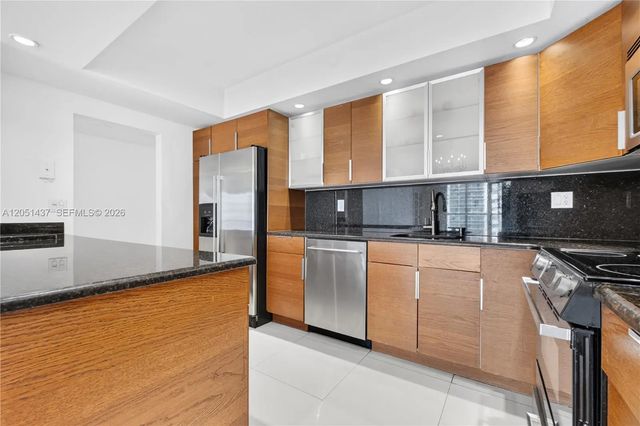 3 of 22 - 19380 Collins Avenue #1103, Sunny Isles Beach, FL