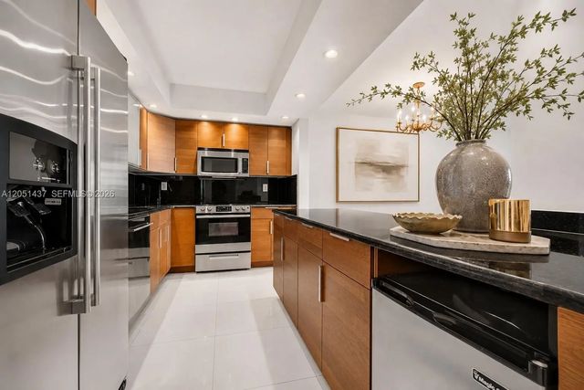 4 of 22 - 19380 Collins Avenue #1103, Sunny Isles Beach, FL