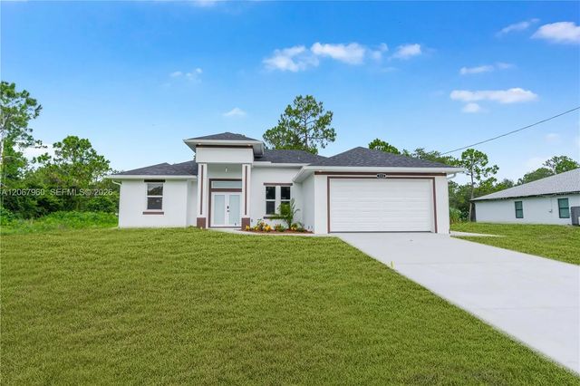 1113 Henry Avenue, Lehigh Acres