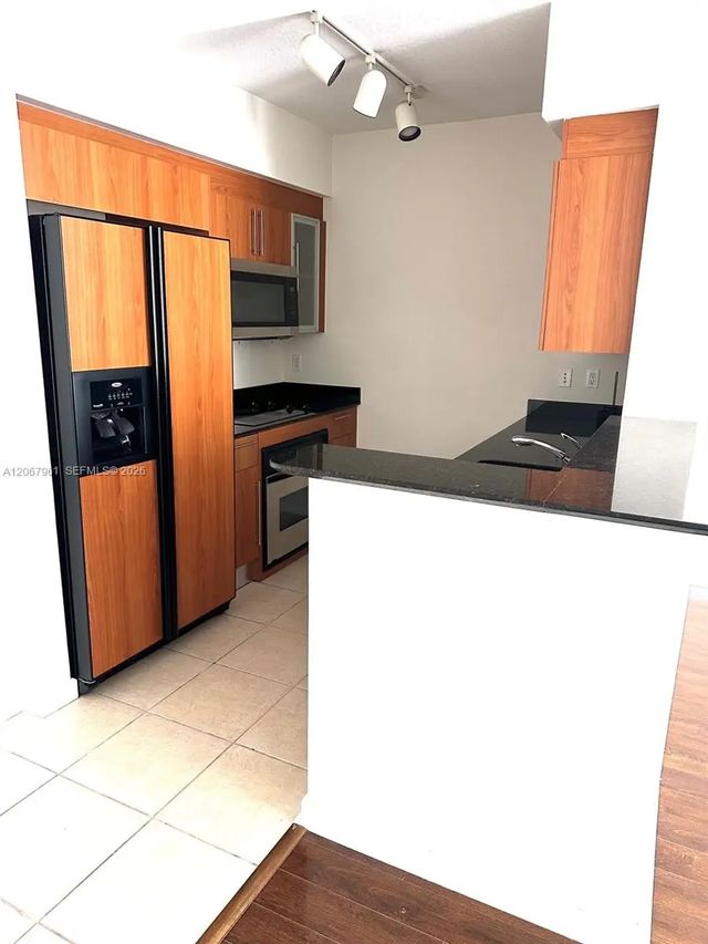 2 of 12 - 335 S Biscayne Boulevard #1802, Miami, FL