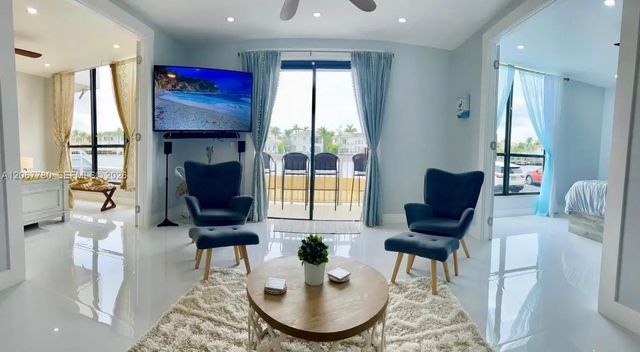 3 of 26 - 1500 S Ocean Drive #1e, Hollywood, FL