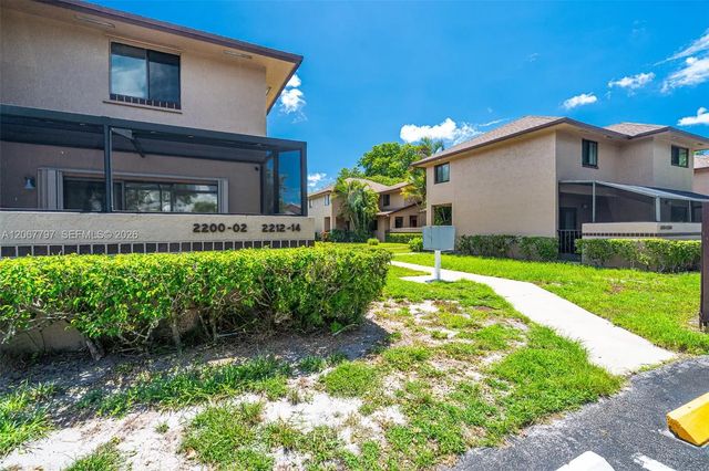 4 of 44 - 2214 Nw 39th Avenue, Coconut Creek, FL