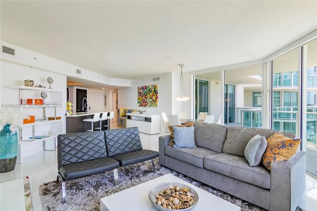 5 of 23 - 150 Sunny Isles Boulevard #1-1604, Sunny Isles Beach, FL