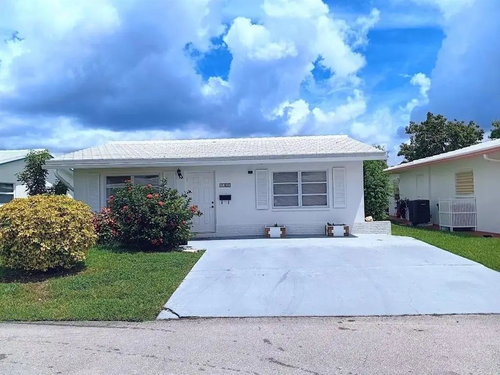 7105 Nw 74th Place, Tamarac