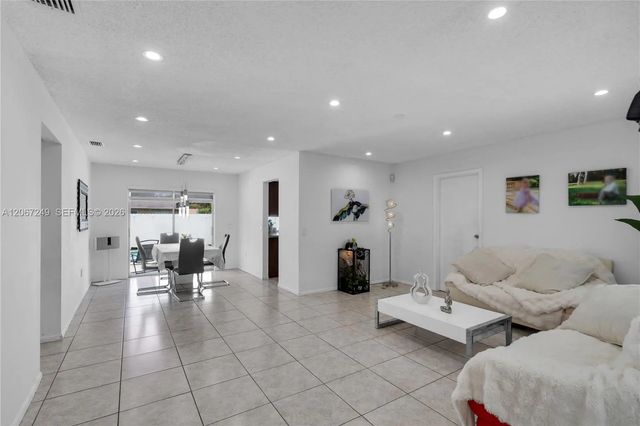 4 of 36 - 11911 Nw 32nd Manor, Sunrise, FL