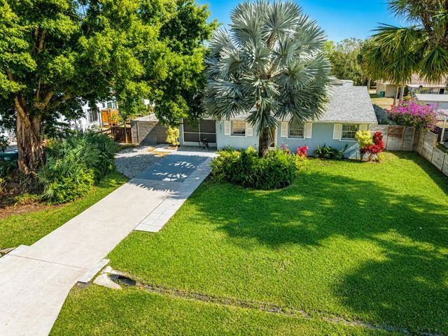 5 of 28 - 361 Toledo Street, Sebastian, FL
