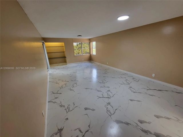 3301 Spanish Moss Terrace #404, Lauderhill