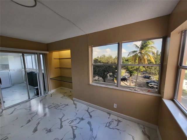 2 of 14 - 3301 Spanish Moss Terrace #404, Lauderhill, FL
