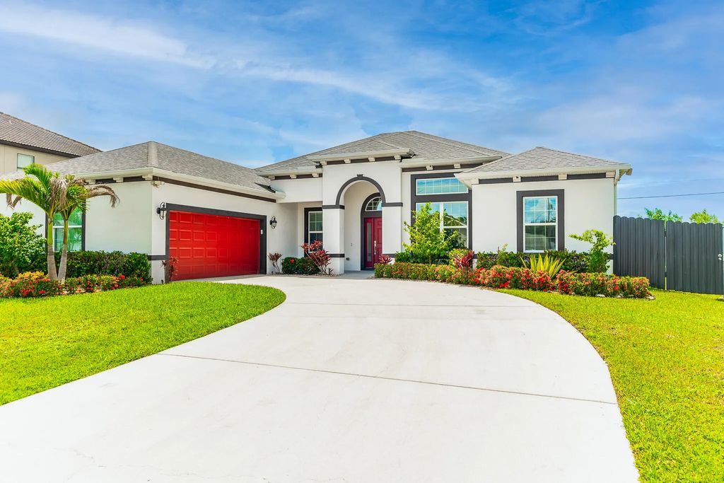 1717 Sw Catalonia Street, Port St. Lucie
