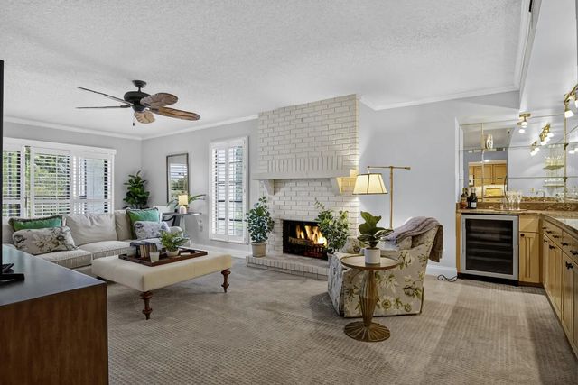 4 of 47 - 3400 Twin Lakes Terrace #201, Fort Pierce, FL