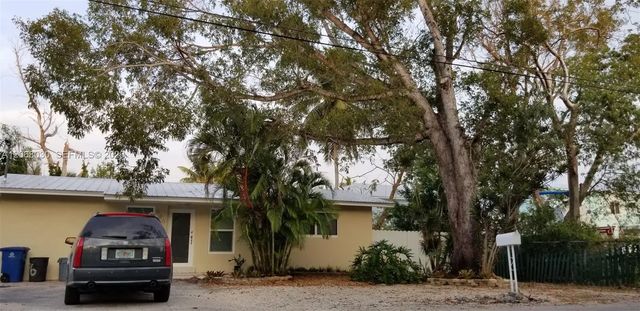 2 of 5 - 980 Oleander Road, Key Largo, FL