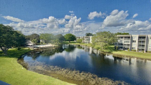 9311 Orange Grove Drive #402, Davie