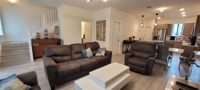 2 of 10 - 4682 Nw 83rd Avenue, Doral, FL