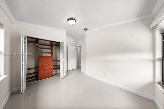 4 of 20 - 10033 Nw 126th Terrace, Hialeah Gardens, FL