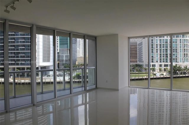3 of 29 - 465 Brickell Avenue #502, Miami, FL