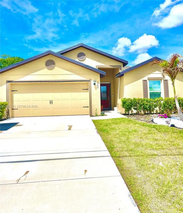 3902 Sw Brunswick Street, Port St. Lucie