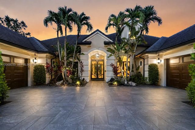 18989 Se Windward Island Lane, Jupiter