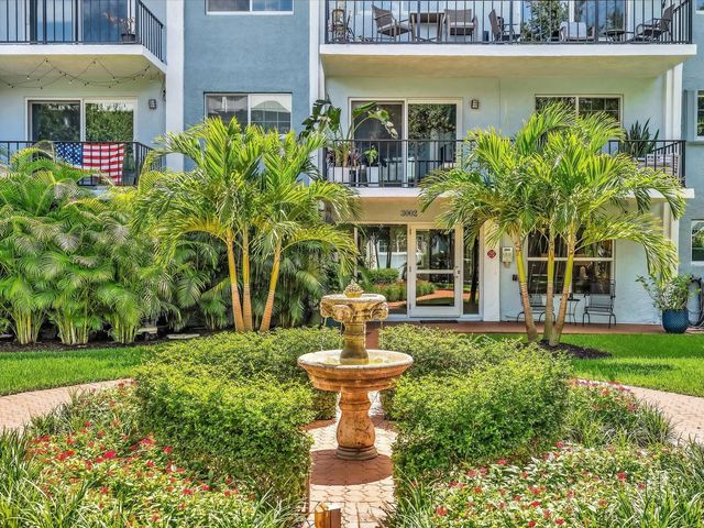 2 of 39 - 3002 Ne 5th Terrace #105-b, Wilton Manors, FL