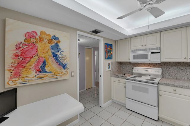 3 of 37 - 804 Cypress Grove Lane #210, Pompano Beach, FL
