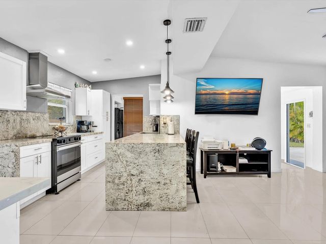 3 of 38 - 1580 Ne 43rd Court, Pompano Beach, FL