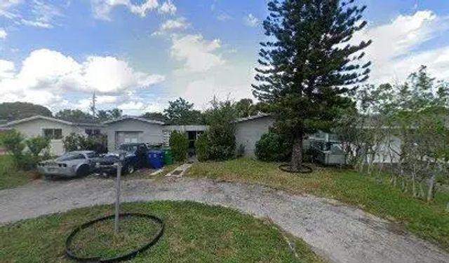 7849 Fairway Boulevard, Miramar