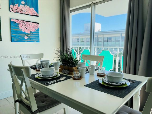 5 of 38 - 1732 Meridian Avenue #701, Miami Beach, FL