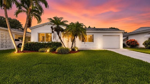 7104 Nw 70th Court, Tamarac