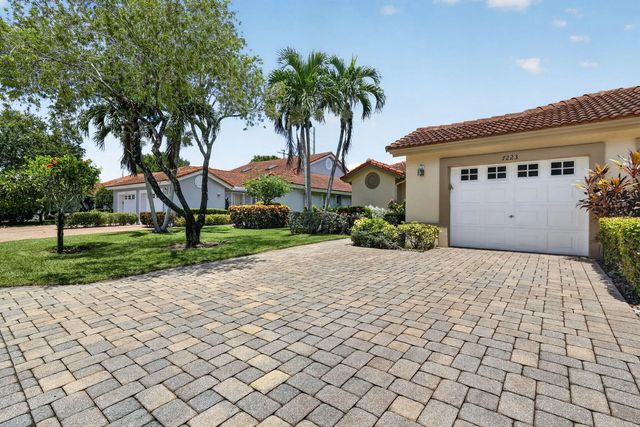 2 of 40 - 7223 Summer Tree Drive, Boynton Beach, FL