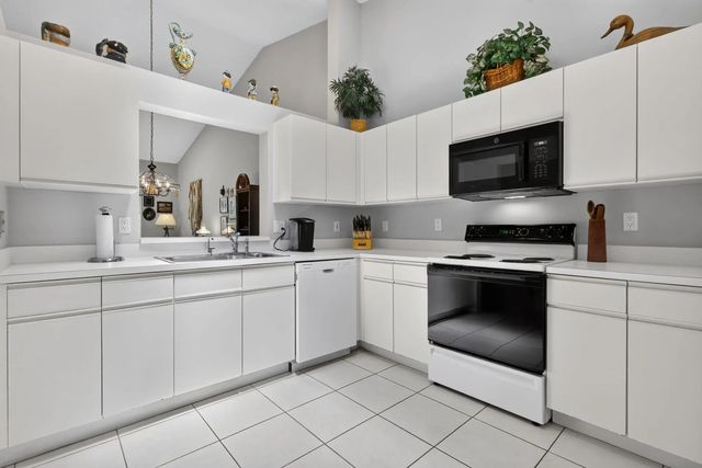 4 of 40 - 7223 Summer Tree Drive, Boynton Beach, FL