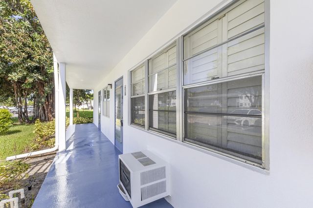 3 of 28 - 418 Tilford T #418, Deerfield Beach, FL