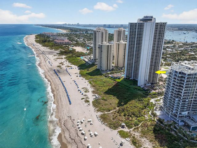 4 of 83 - 3000 N Ocean Drive #8a, Singer Island, FL