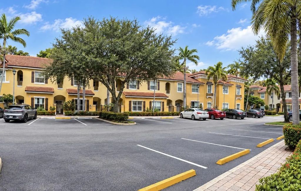 3373 Merrick Lane #705, Margate