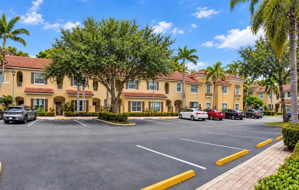 3373 Merrick Lane #705, Margate