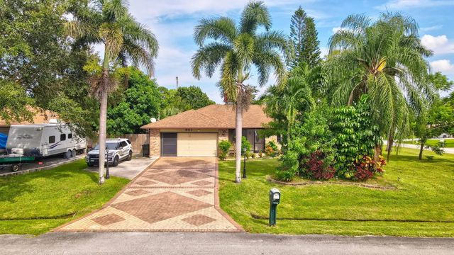 501 Nw Colonial Street, Port St. Lucie