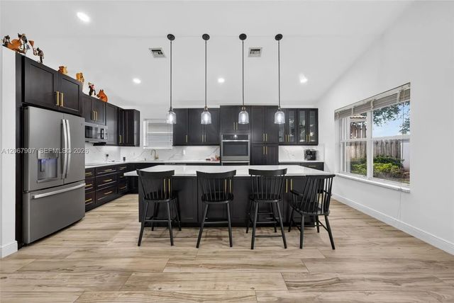 3 of 31 - 10471 S Utopia Circle S, Boynton Beach, FL