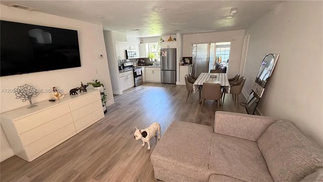 4 of 23 - 6930 Fillmore Street, Hollywood, FL