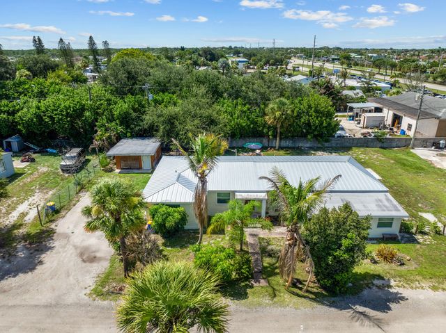 3 of 16 - 11150 Se Federal Highway, Hobe Sound, FL