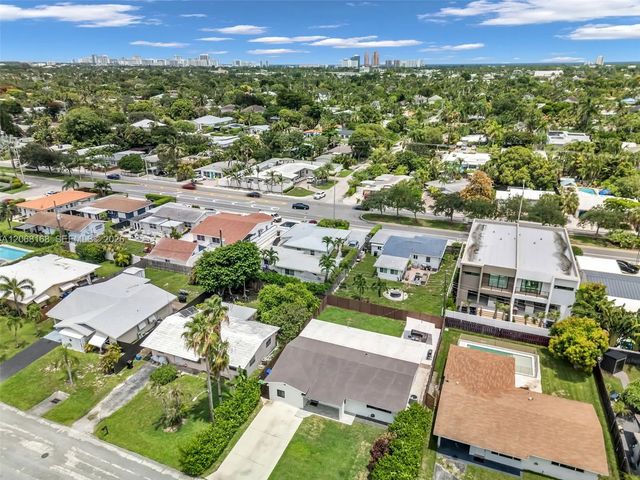 3 of 31 - 1524 Ne 14th Terrace, Fort Lauderdale, FL